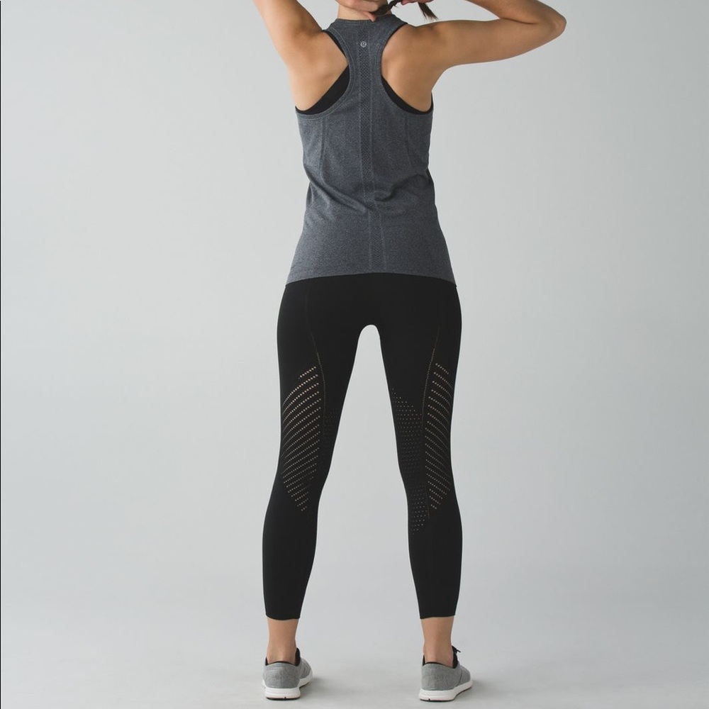 lululemon Time Warp Tight in Black